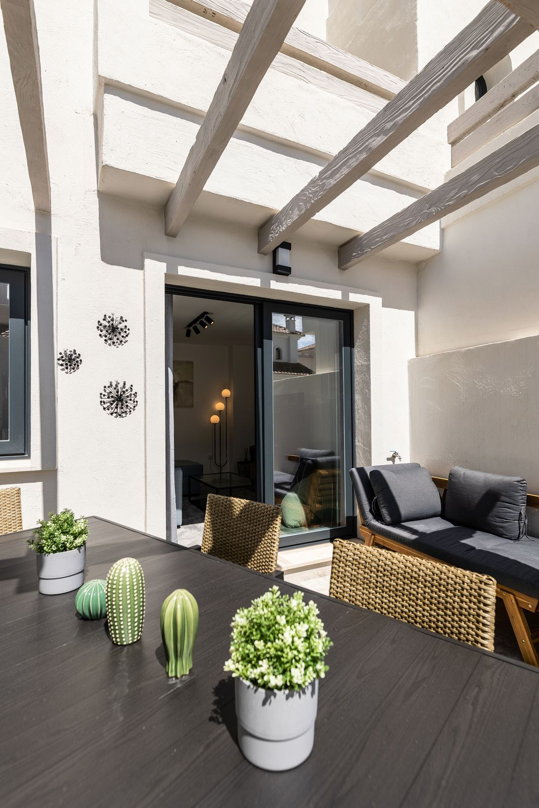 3 Bed, 3 Bath, HouseFor Sale, New Golden Mile, Malaga