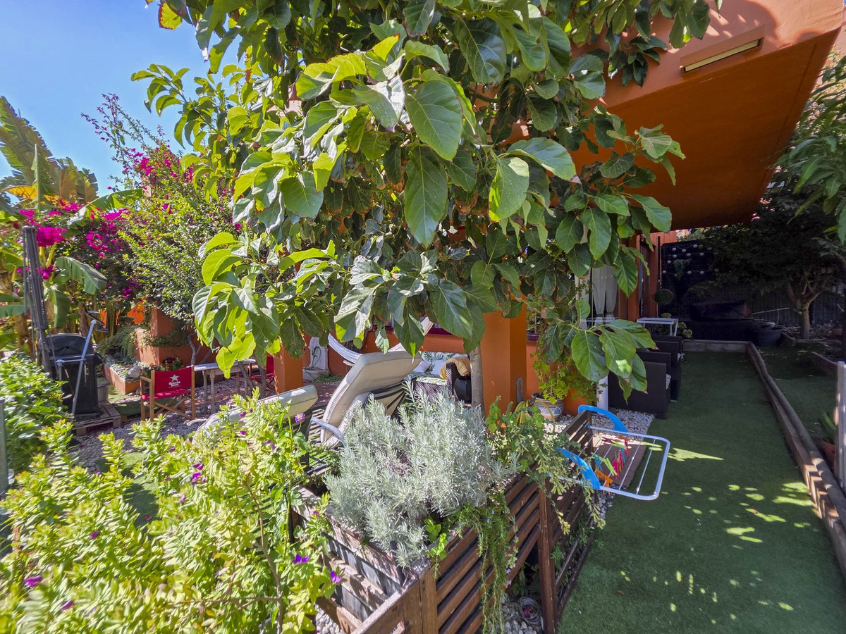 3 Bed, 3 Bath, ApartmentFor Sale, La Duquesa, Malaga