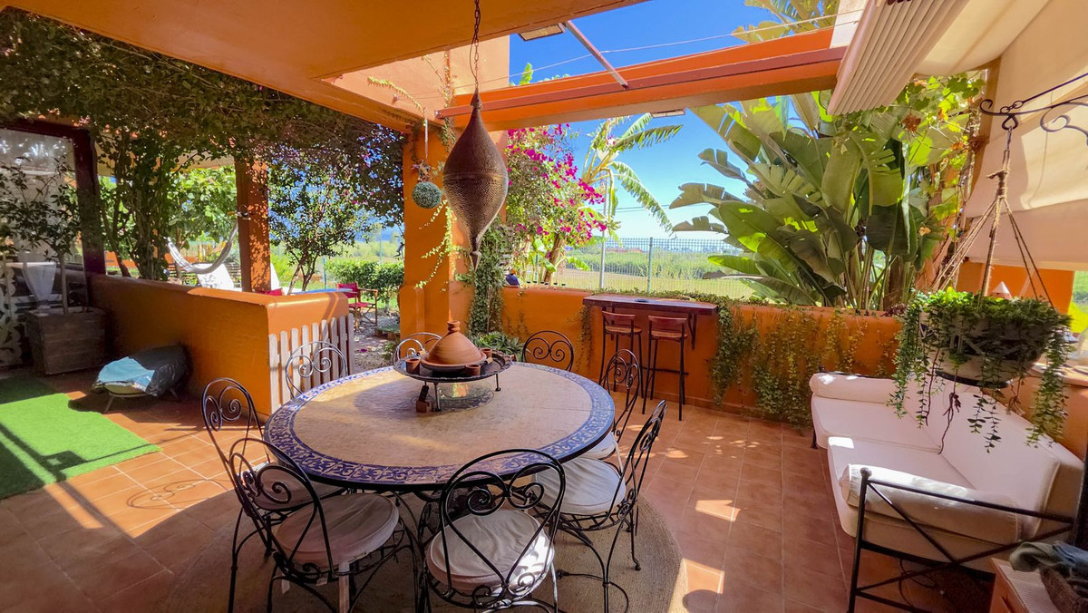 3 Bed, 3 Bath, ApartmentFor Sale, La Duquesa, Malaga