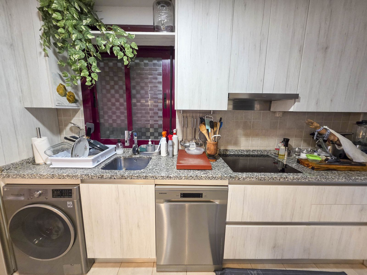 3 Bed, 3 Bath, ApartmentFor Sale, La Duquesa, Malaga