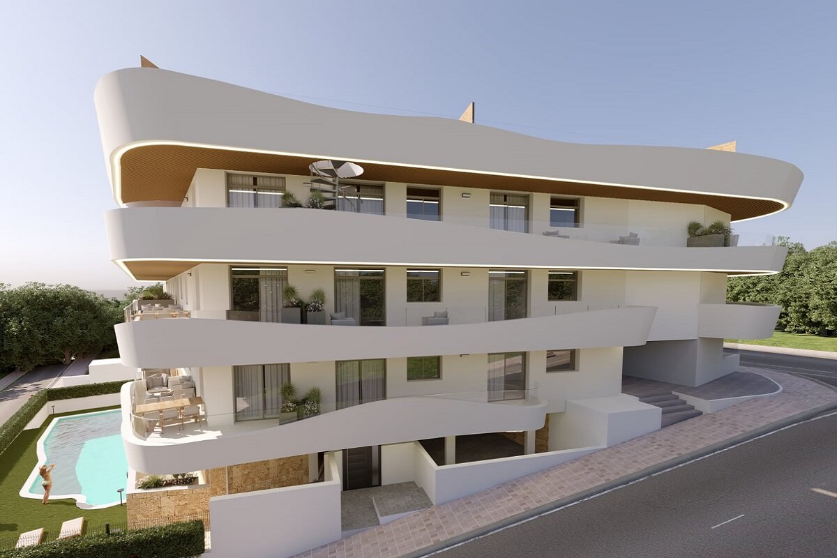 3 Bed, 2 Bath, ApartmentFor Sale, Estepona, Malaga