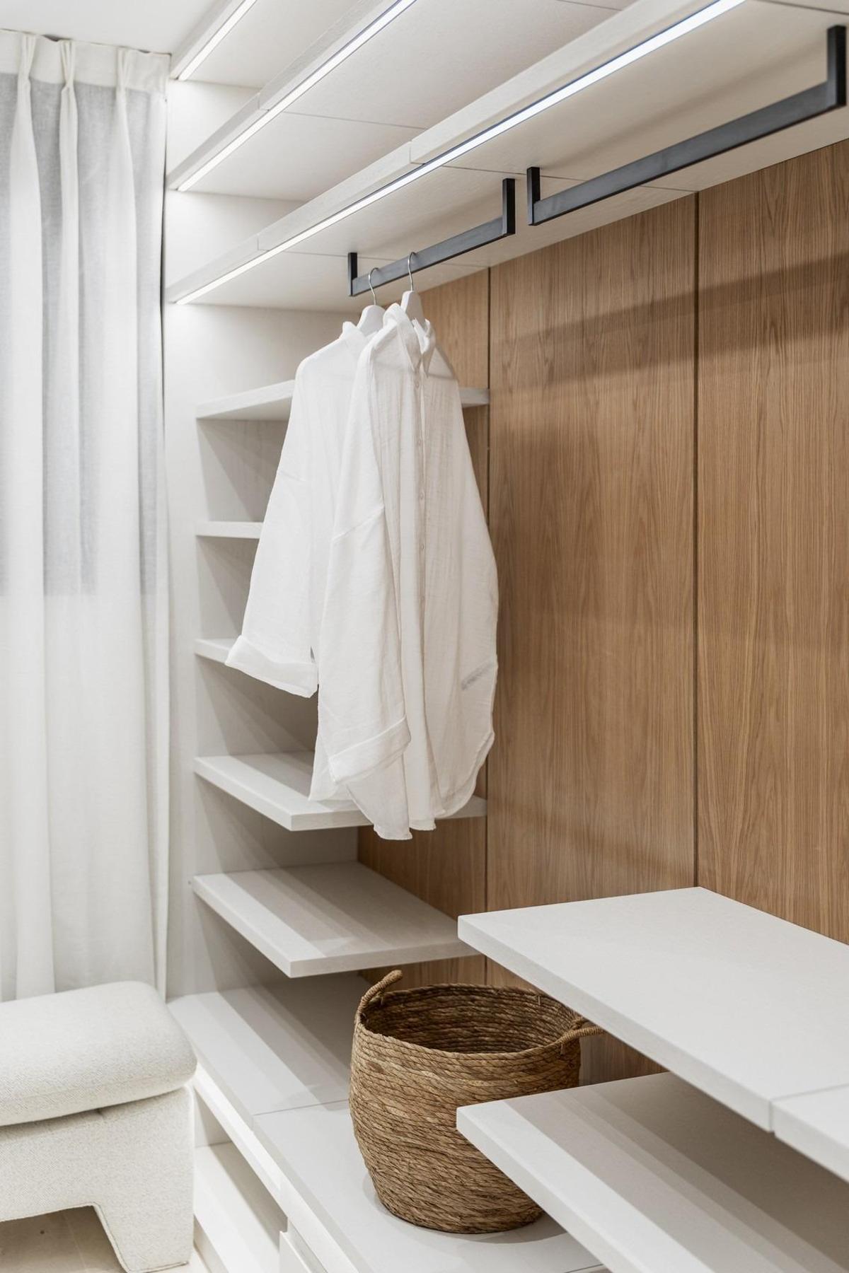 3 Bed, 3 Bath, ApartmentFor Sale, Marbella, Costa del Sol