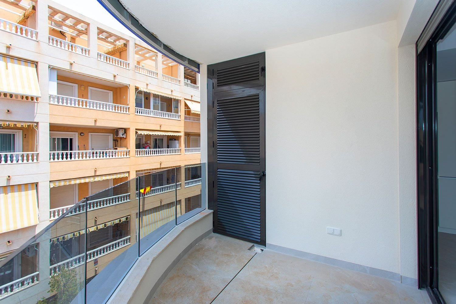 2 Bed, 2 Bath, ApartmentFor Sale, Torrevieja, Alicante