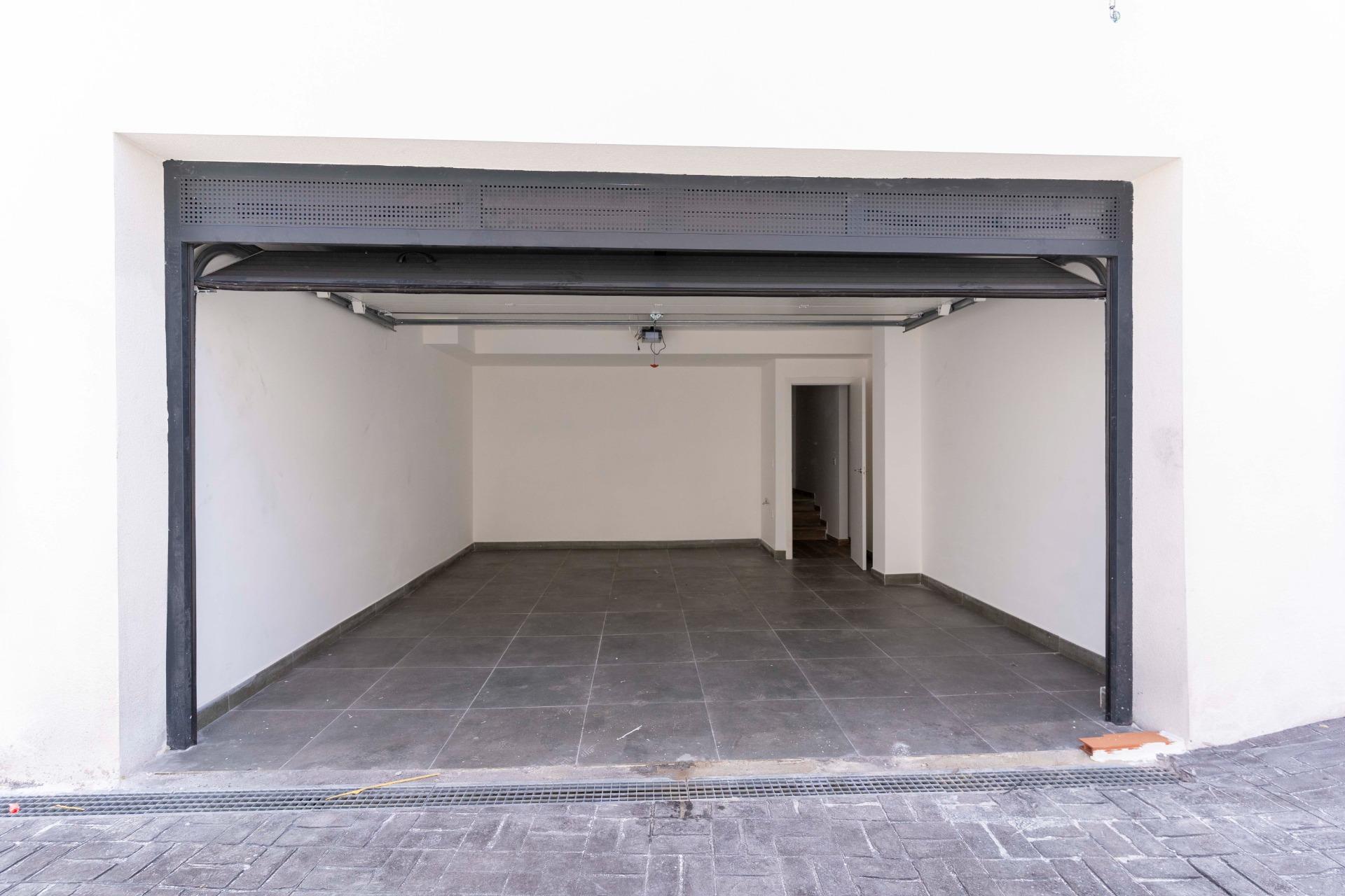 3 Bed, 3 Bath, HouseFor Sale, Polop, Alicante