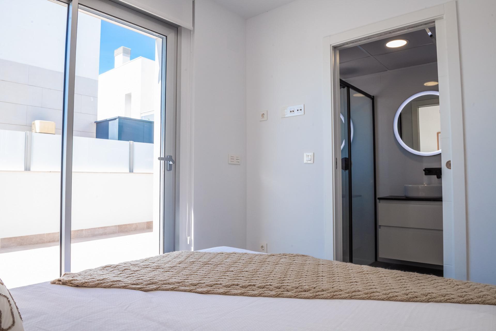 3 Bed, 2 Bath, HouseFor Sale, Los Alcazares, Murcia