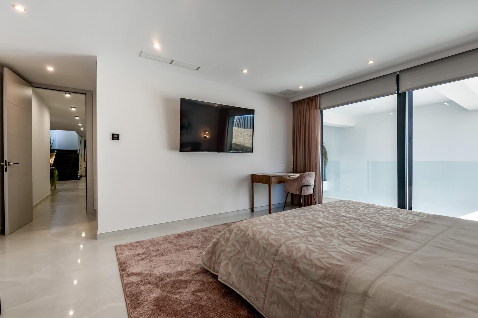 8 Bed, 5 Bath, HouseFor Sale, Finestrat, Alicante