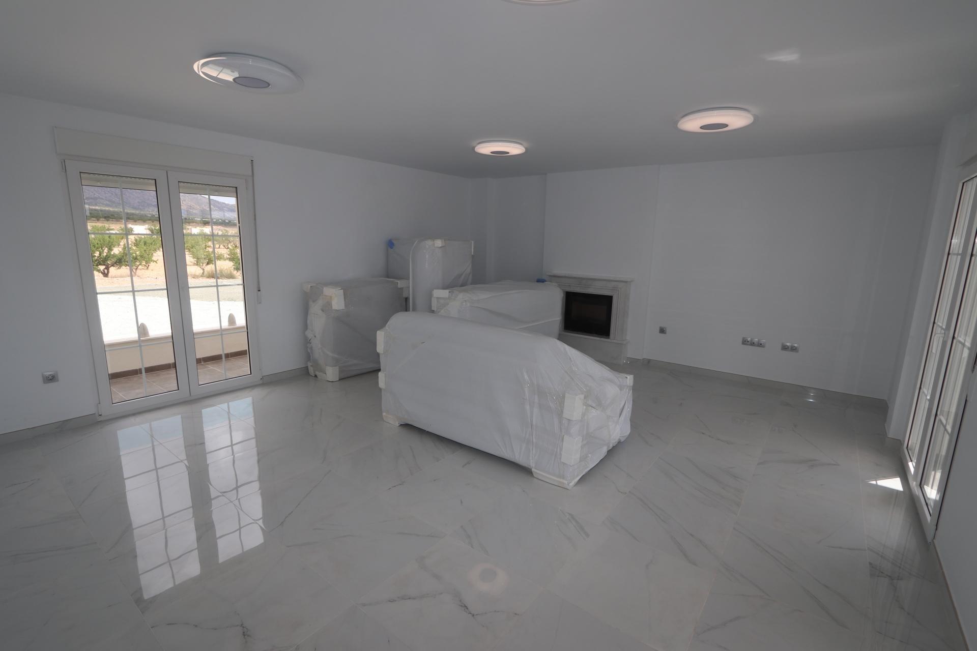 4 Bed, 3 Bath, HouseFor Sale, Pinoso, Alicante