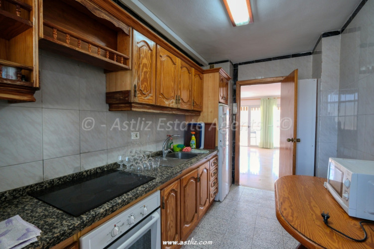 3 Bed, 2 Bath, ApartmentFor Sale, Jardines Del Sur, Los Cristianos