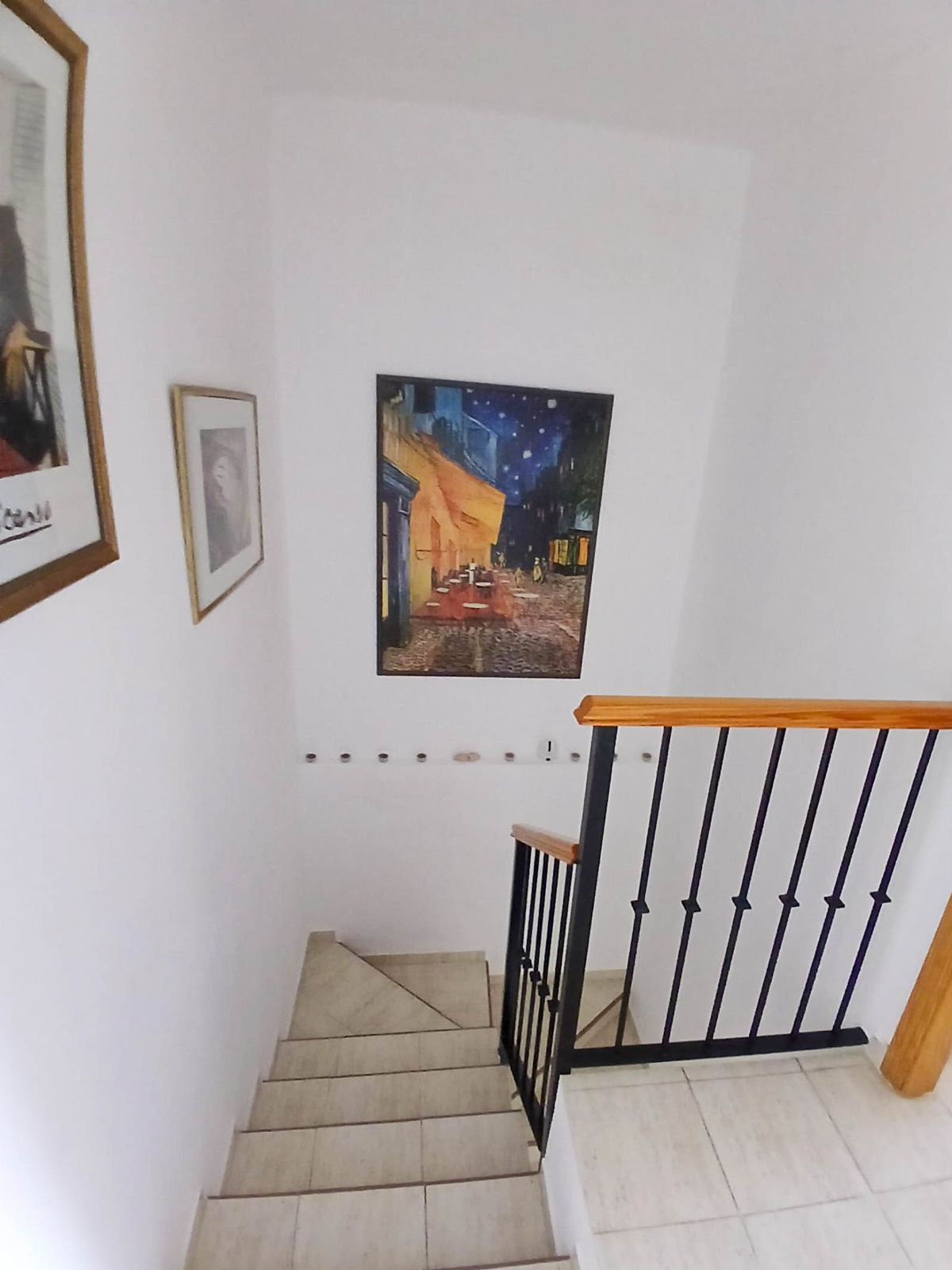 3 Bed, 2 Bath, ApartmentFor Sale, Estepona, Malaga