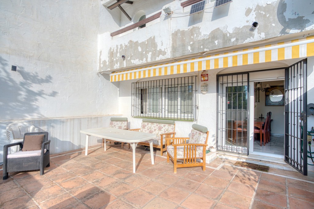 3 Bed, 3 Bath, HouseFor Sale, Golden Mile, Malaga