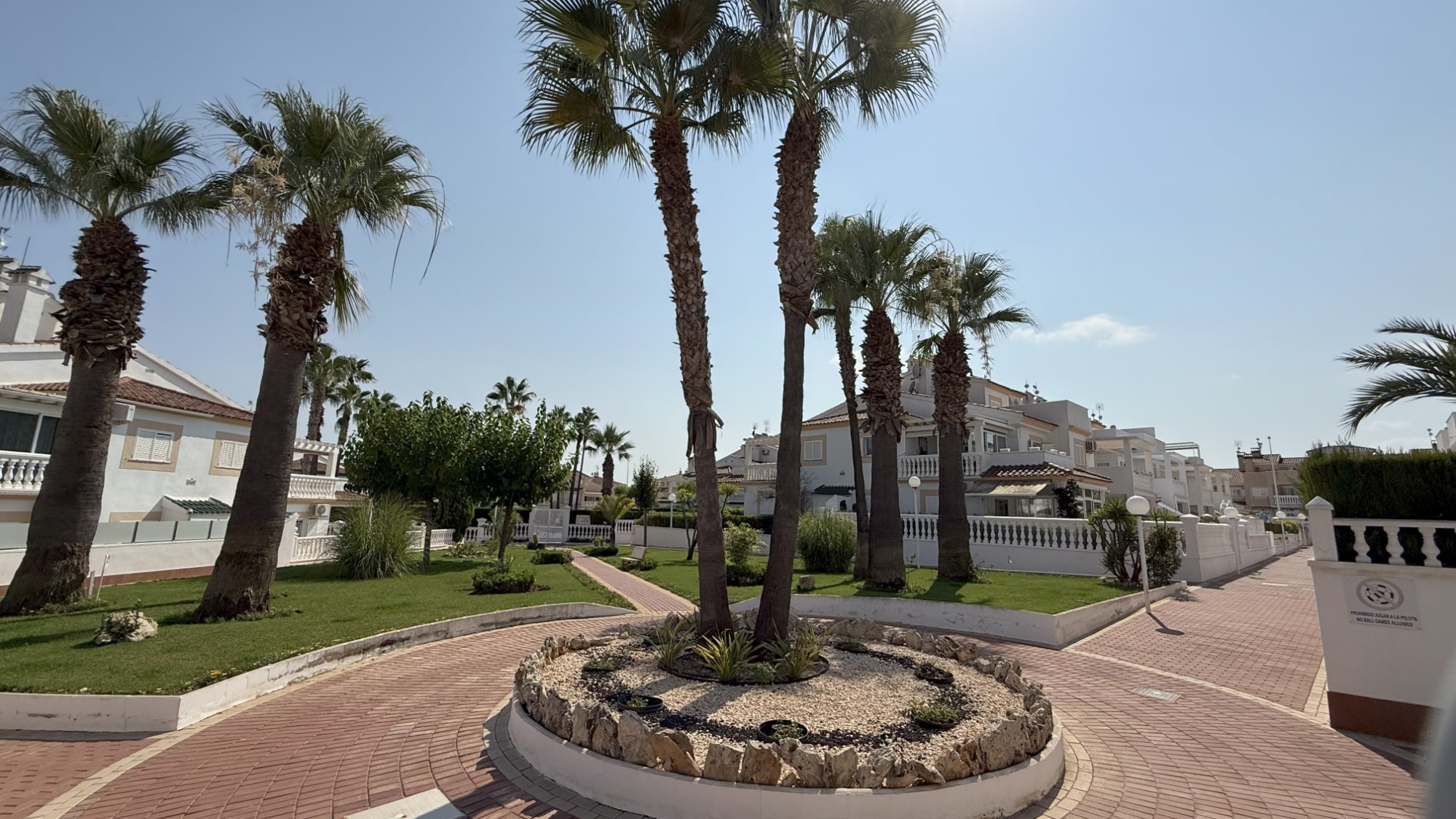 2 Bed, 1 Bath, ApartmentFor Sale, Orihuela Costa, Alicante
