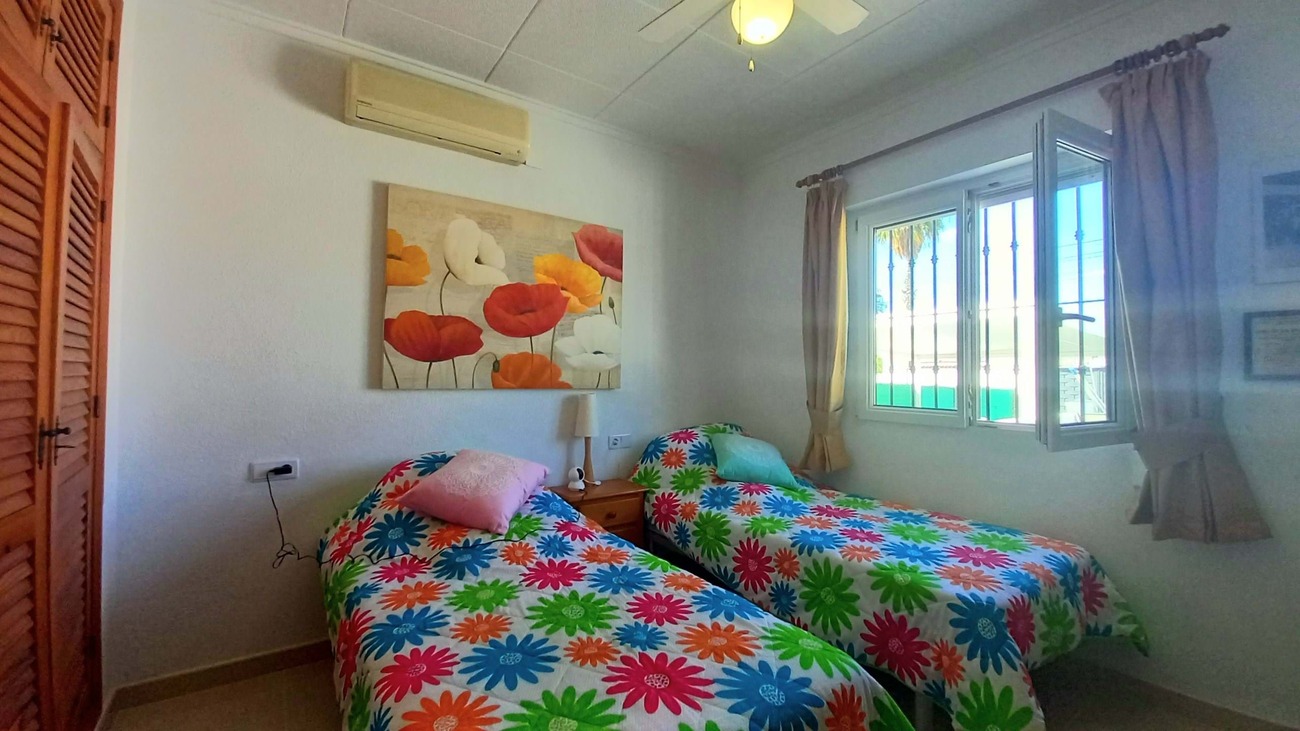 3 Bed, 2 Bath, HouseFor Sale, San Luis, Alicante