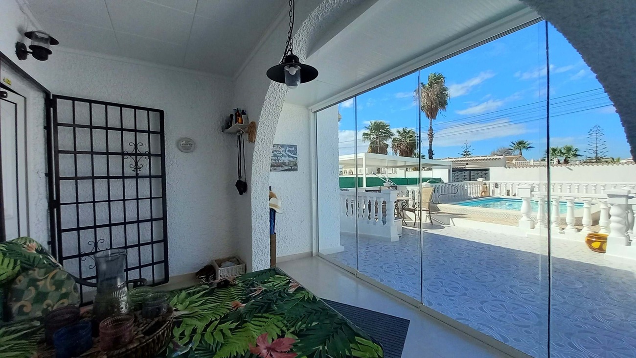 3 Bed, 2 Bath, HouseFor Sale, San Luis, Alicante
