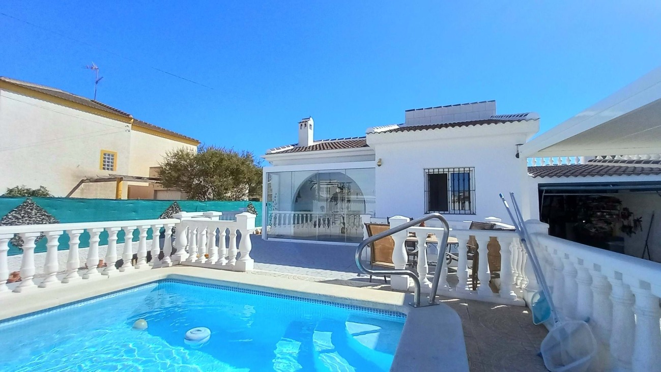 3 Bed, 2 Bath, HouseFor Sale, San Luis, Alicante