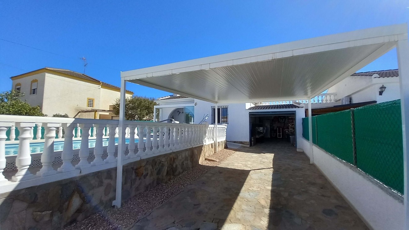 3 Bed, 2 Bath, HouseFor Sale, San Luis, Alicante