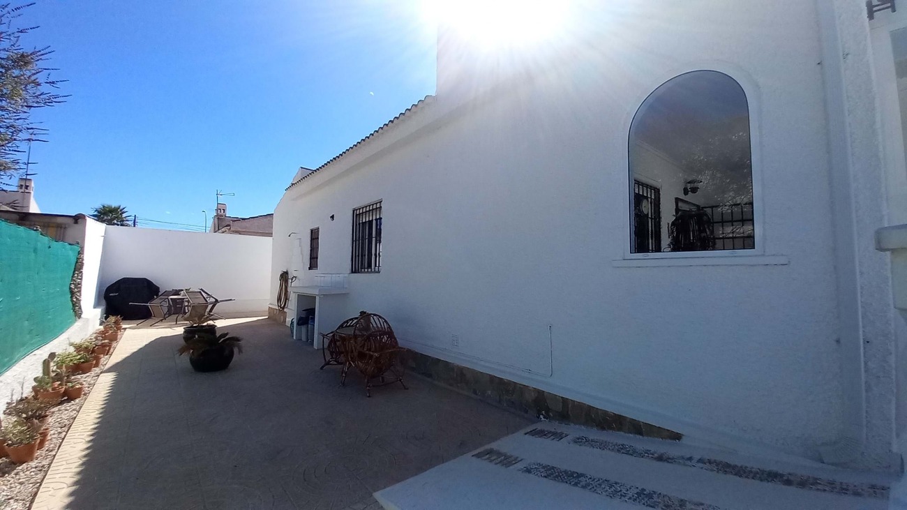 3 Bed, 2 Bath, HouseFor Sale, San Luis, Alicante