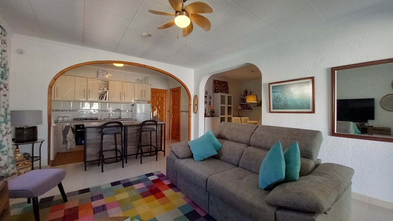 3 Bed, 2 Bath, HouseFor Sale, San Luis, Alicante