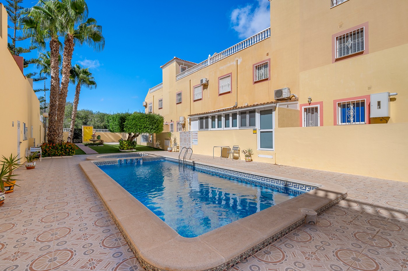 3 Bed, 1 Bath, ApartmentFor Sale, San Miguel de Salinas, Alicante