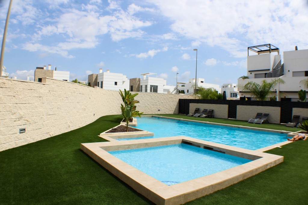 2 Bed, 2 Bath, ApartmentFor Sale, Ciudad Quesada, Alicante