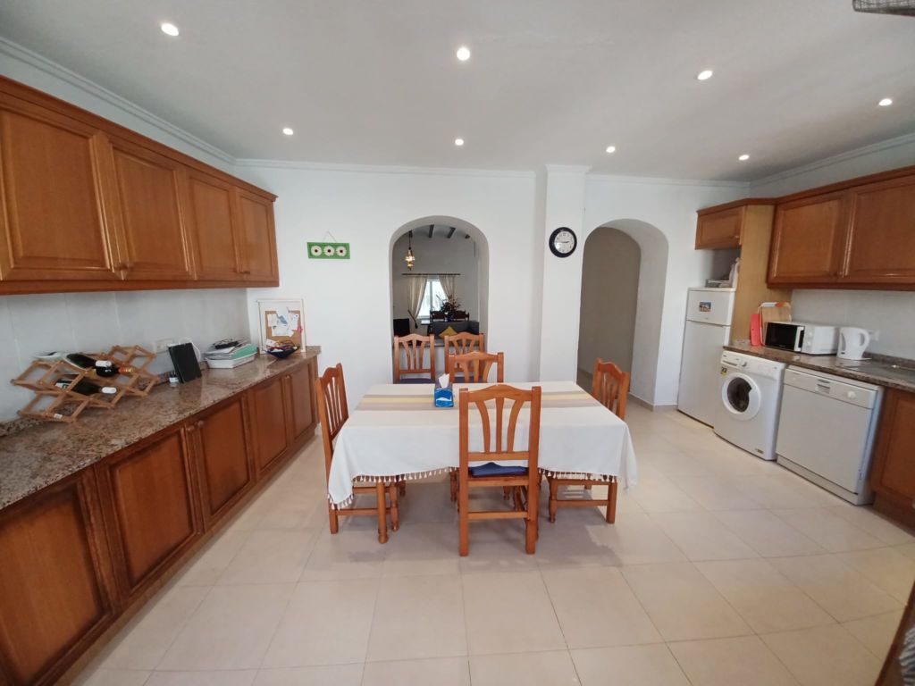 3 Bed, 2 Bath, HouseFor Sale, La Font D'en Carros, Valencia, 46717