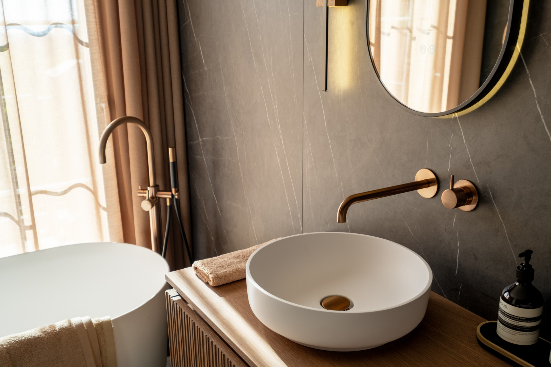 3 Bed, 3 Bath, HouseFor Sale, Benahavis, Malaga