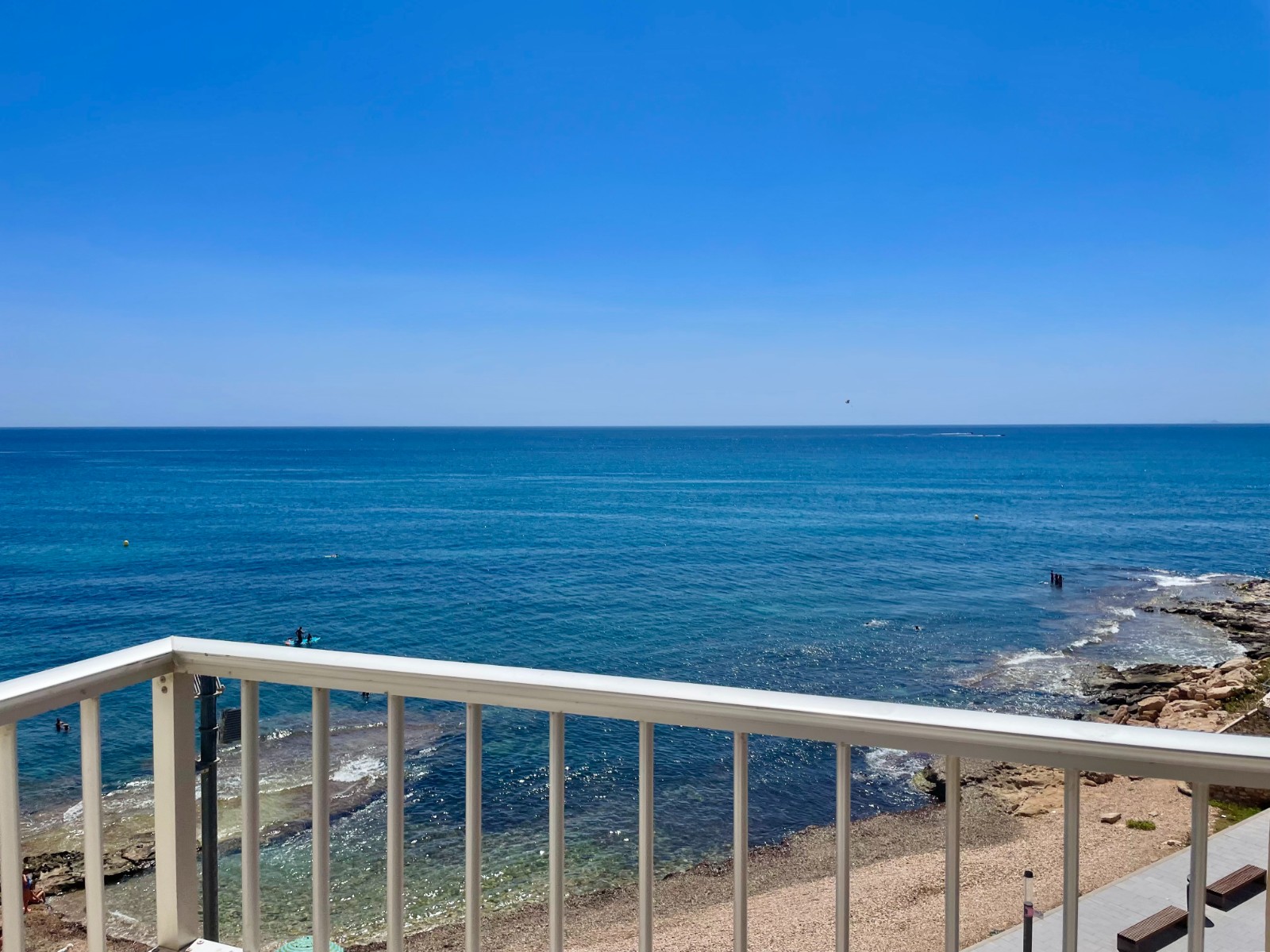 3 Bed, 1 Bath, ApartmentFor Sale, Torrevieja, Alicante