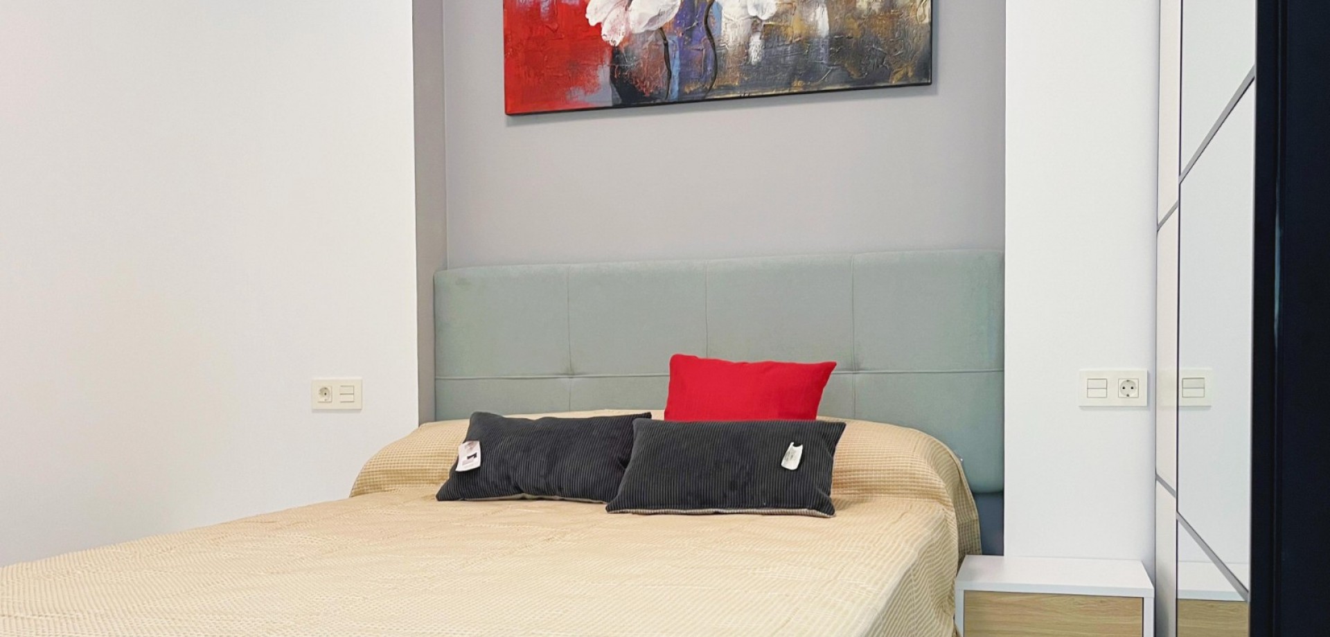 2 Bed, 2 Bath, ApartmentFor Sale, Torrevieja, Alicante