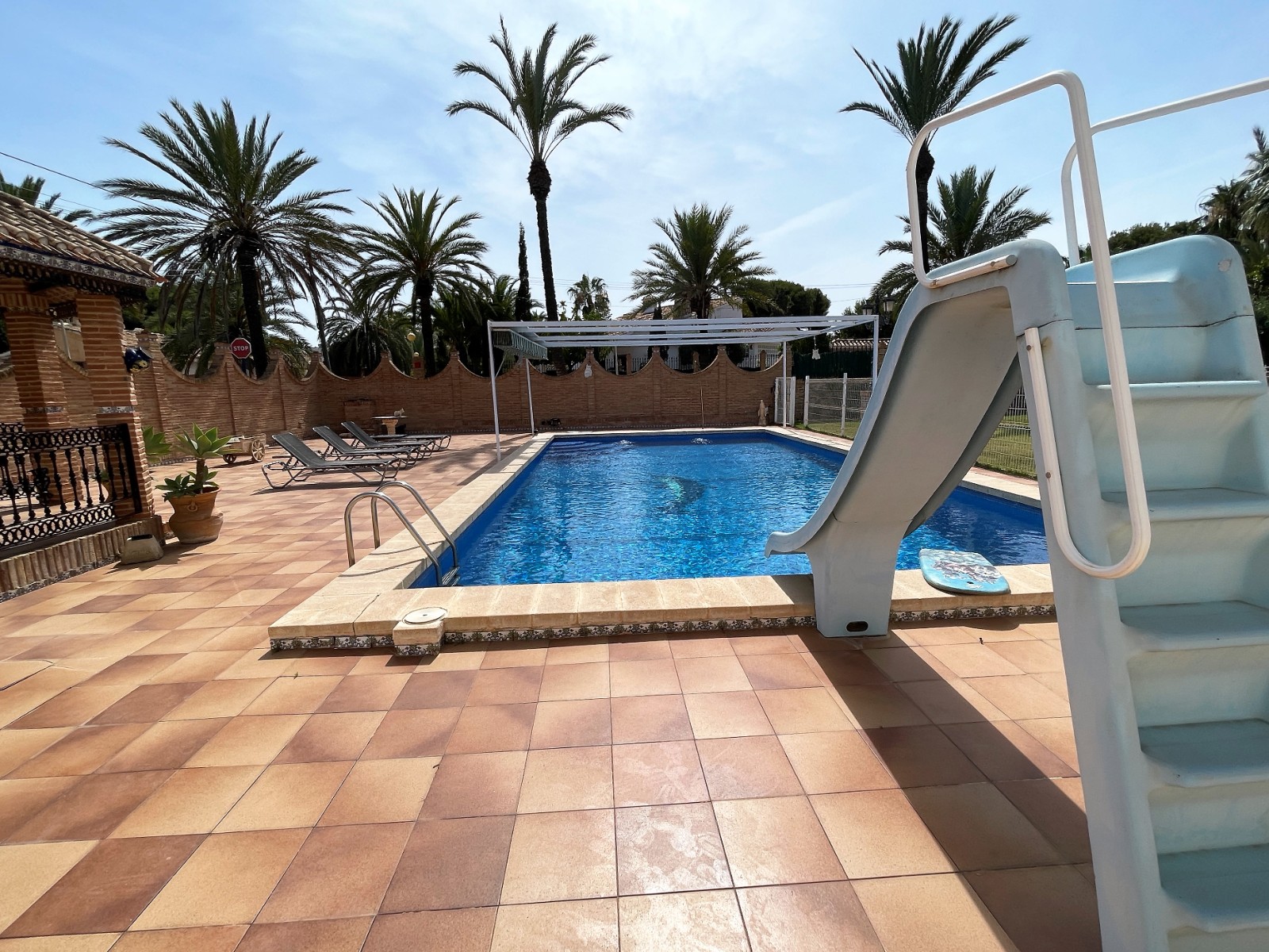 8 Bed, 4 Bath, HouseFor Sale, Orihuela Costa, Alicante