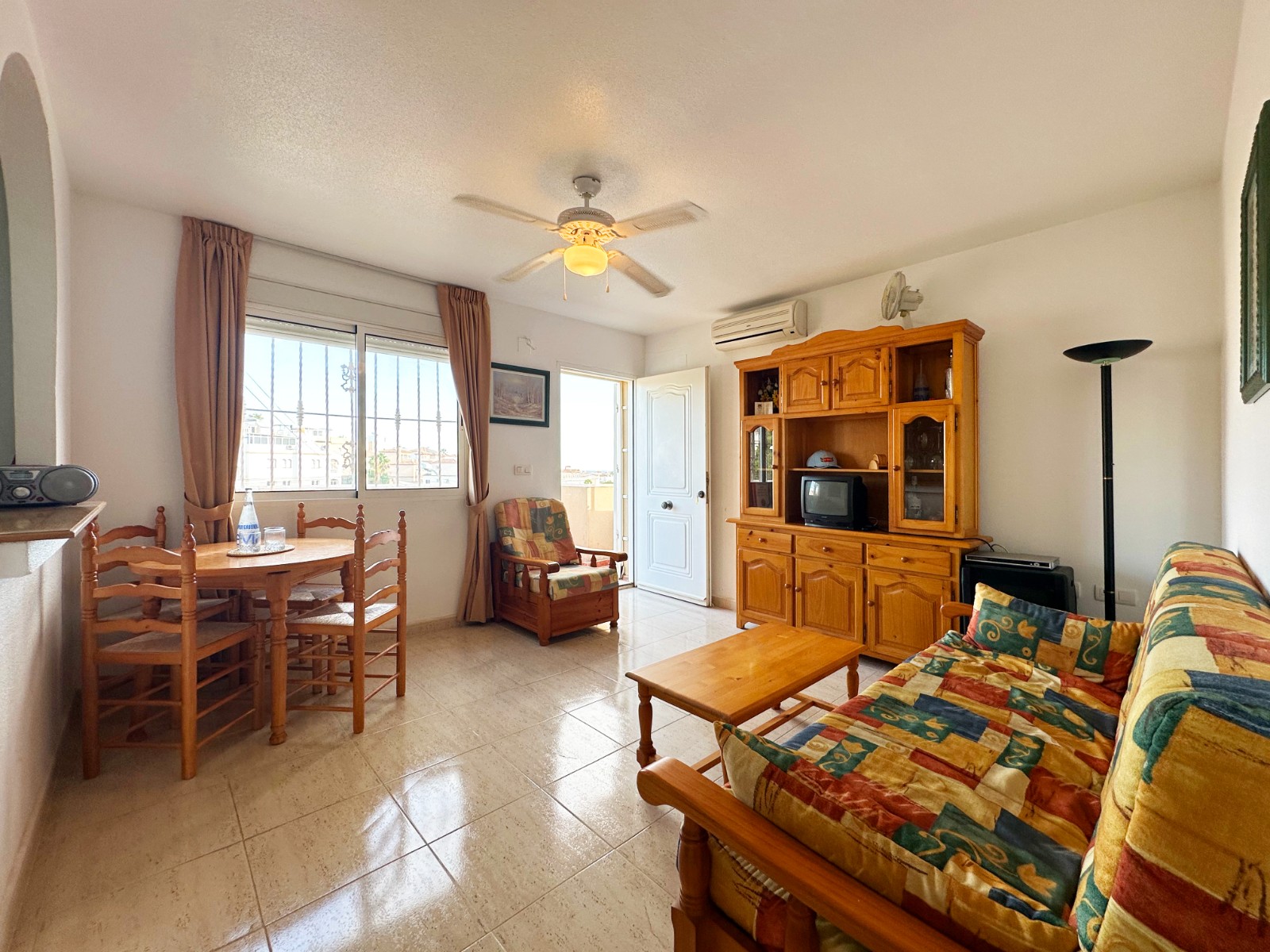 2 Bed, 1 Bath, HouseFor Sale, San Miguel de Salinas, Alicante