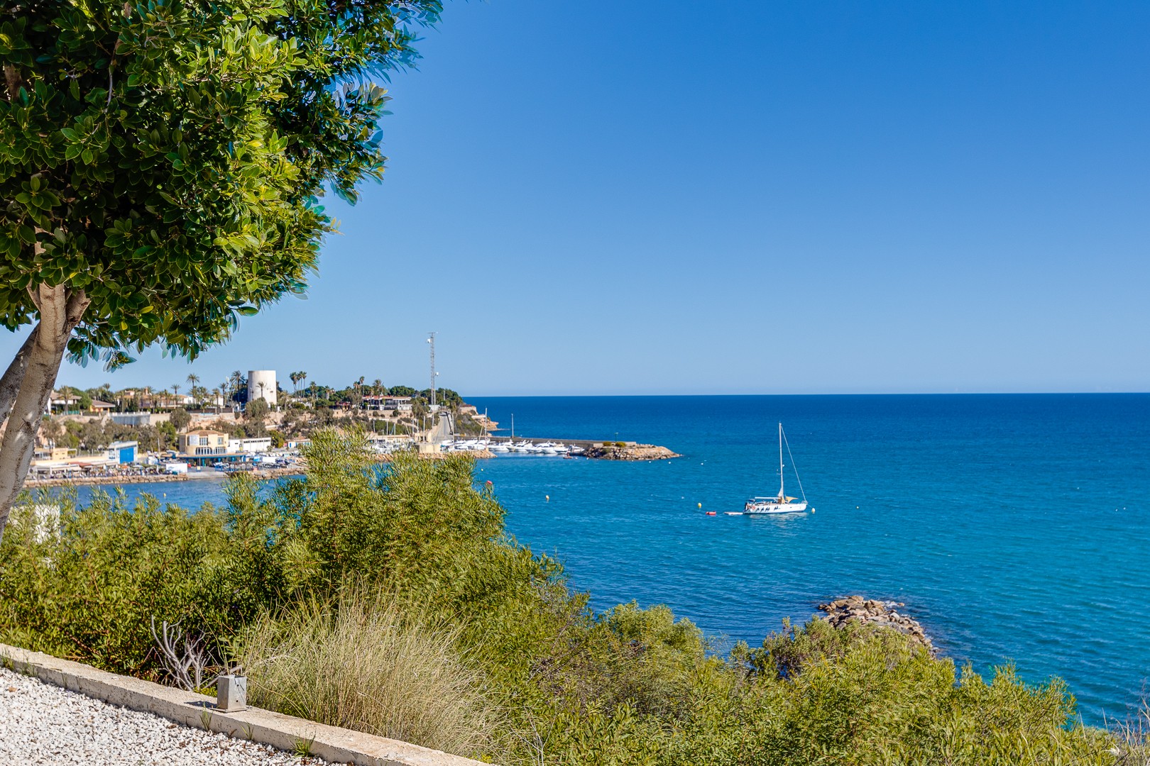 2 Bed, 1 Bath, HouseFor Sale, San Miguel de Salinas, Alicante