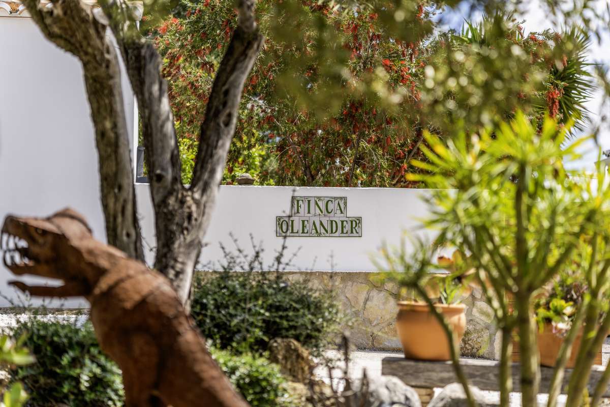 4 Bed, 2 Bath, HouseFor Sale, Jalon Valley, Alicante