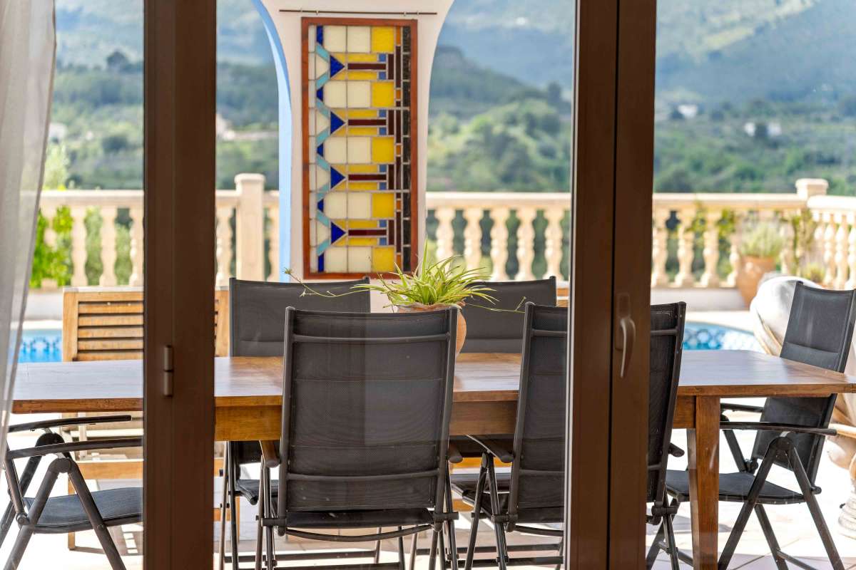 4 Bed, 2 Bath, HouseFor Sale, Jalon Valley, Alicante