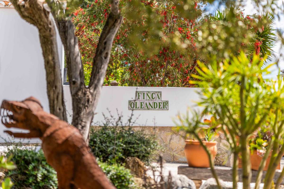 4 Bed, 2 Bath, HouseFor Sale, Jalon Valley, Alicante