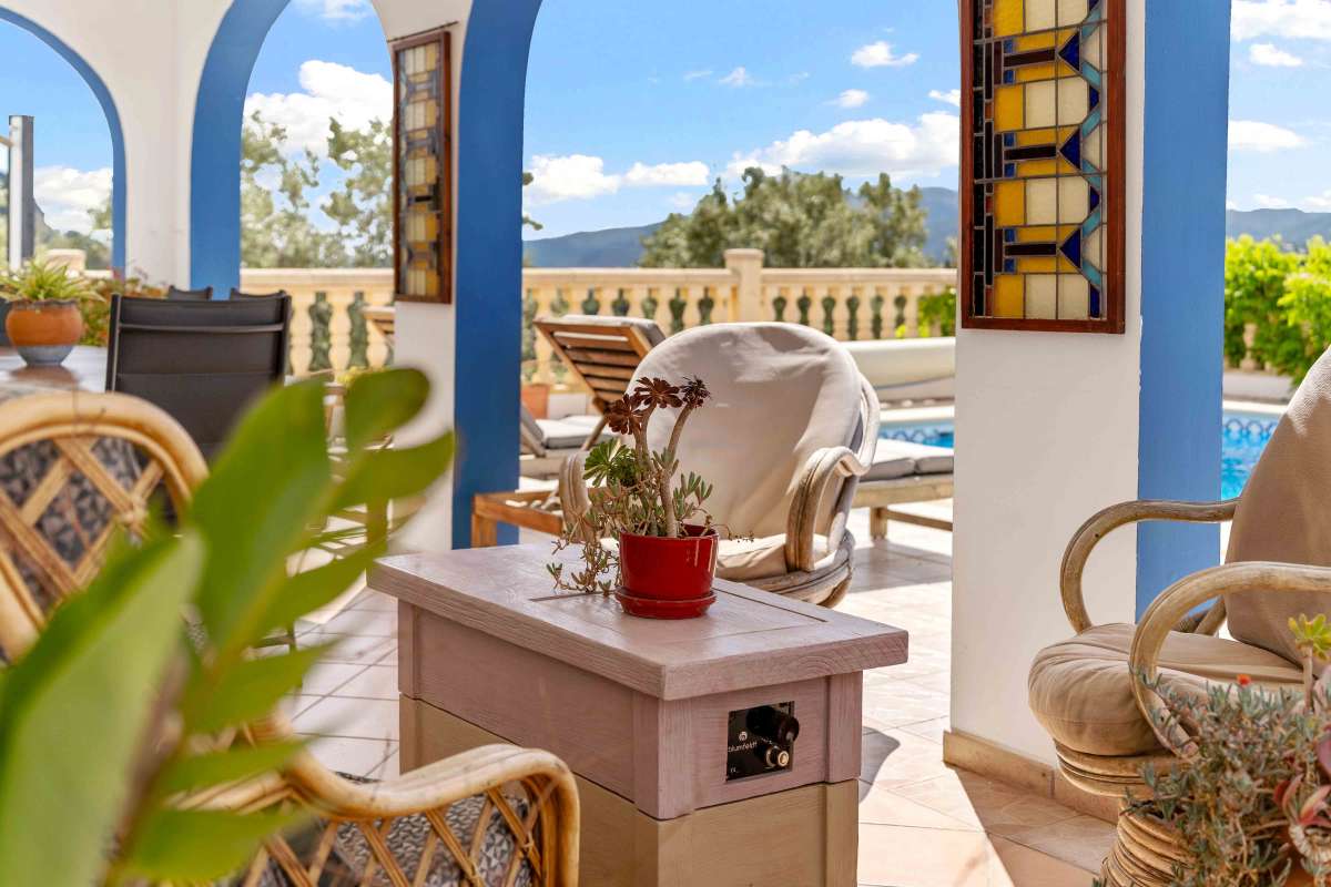 4 Bed, 2 Bath, HouseFor Sale, Jalon Valley, Alicante