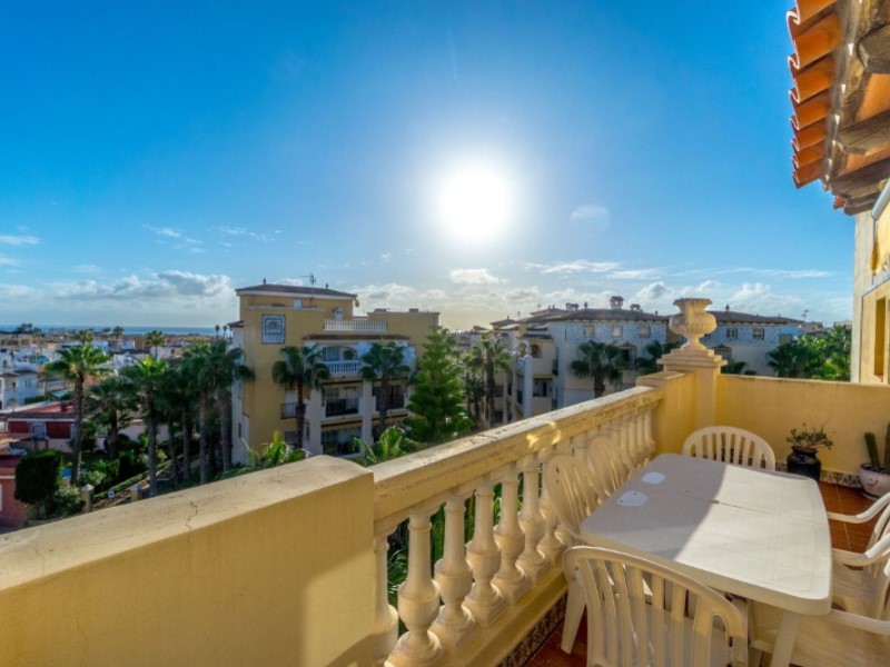 3 Bed, 2 Bath, ApartmentFor Sale, Torrevieja, Alicante