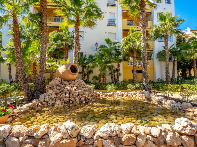 3 Bed, 2 Bath, ApartmentFor Sale, Torrevieja, Alicante