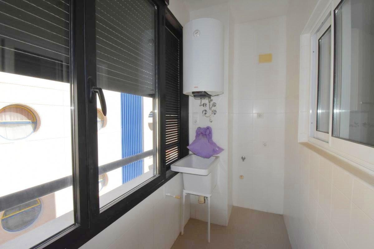 3 Bed, 2 Bath, ApartmentFor Sale, Torrevieja, Alicante