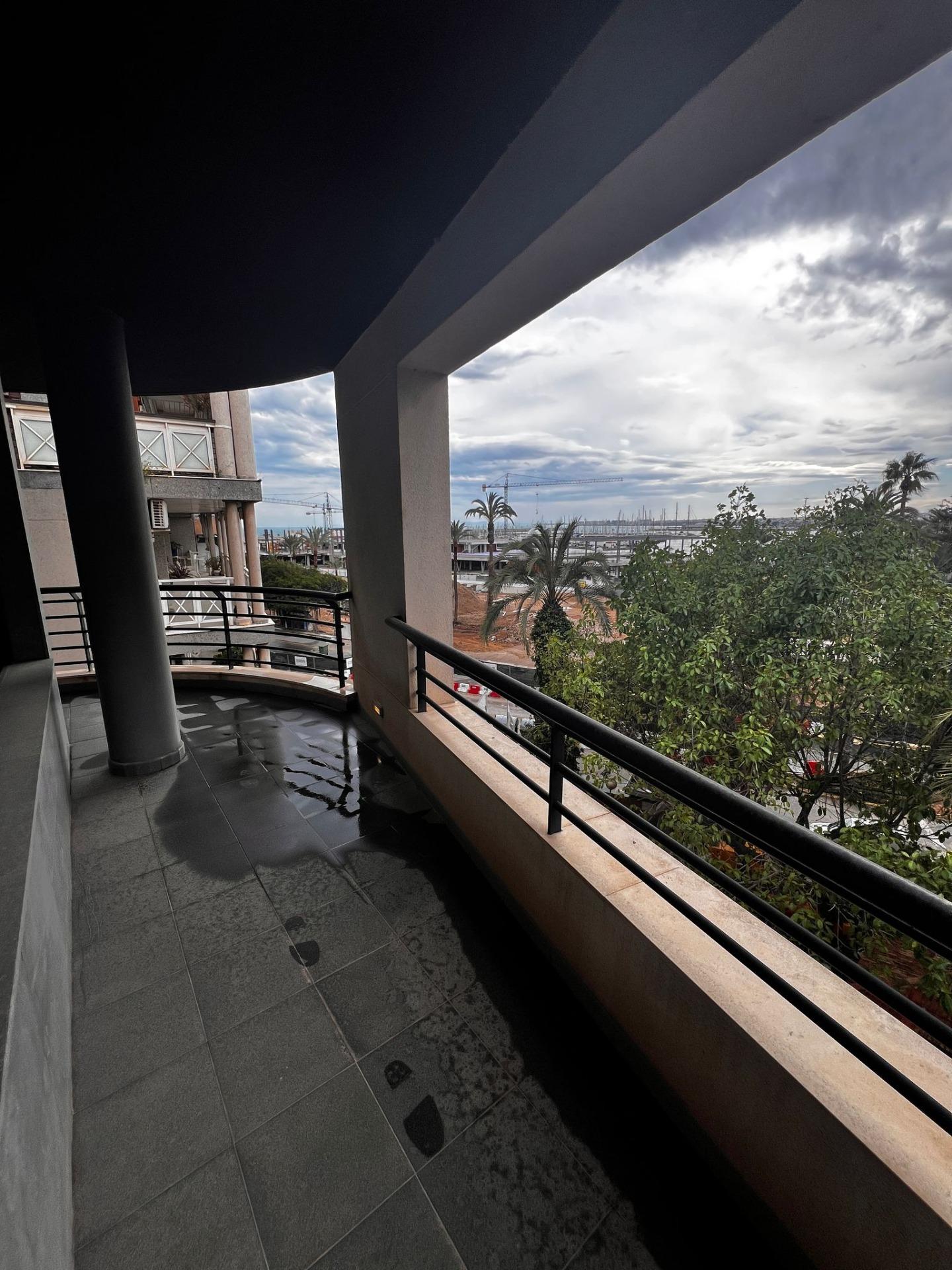 3 Bed, 2 Bath, ApartmentFor Sale, Torrevieja, Alicante