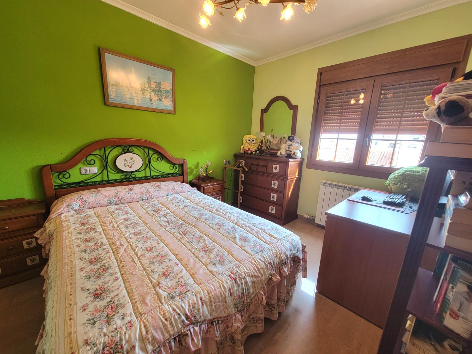 4 Bed, 2 Bath, HouseFor Sale, Torrevieja, Alicante