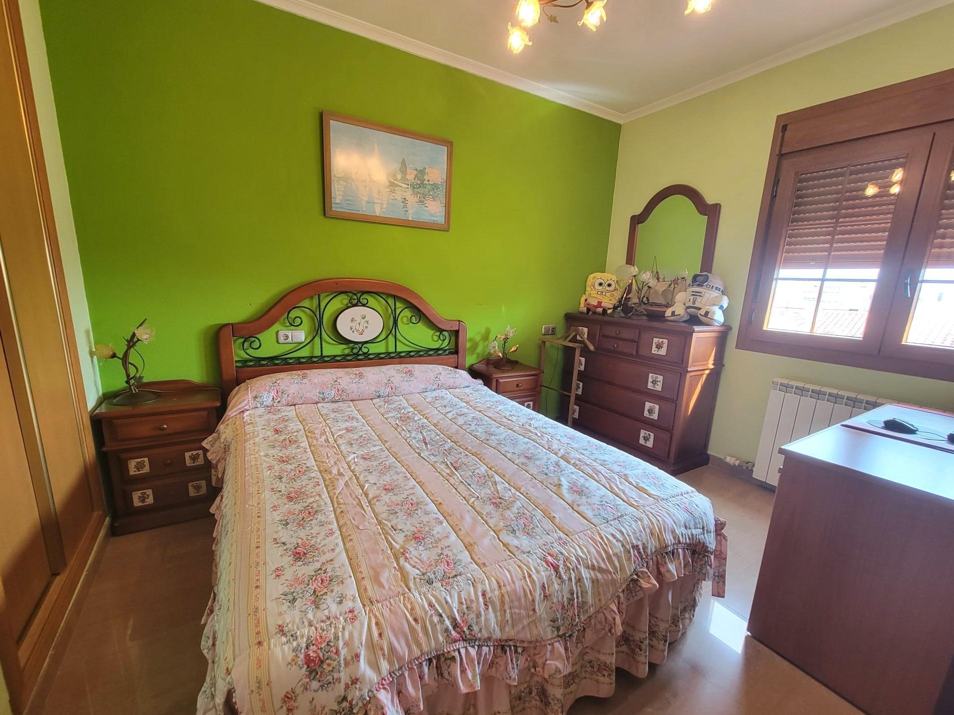 4 Bed, 2 Bath, HouseFor Sale, Torrevieja, Alicante