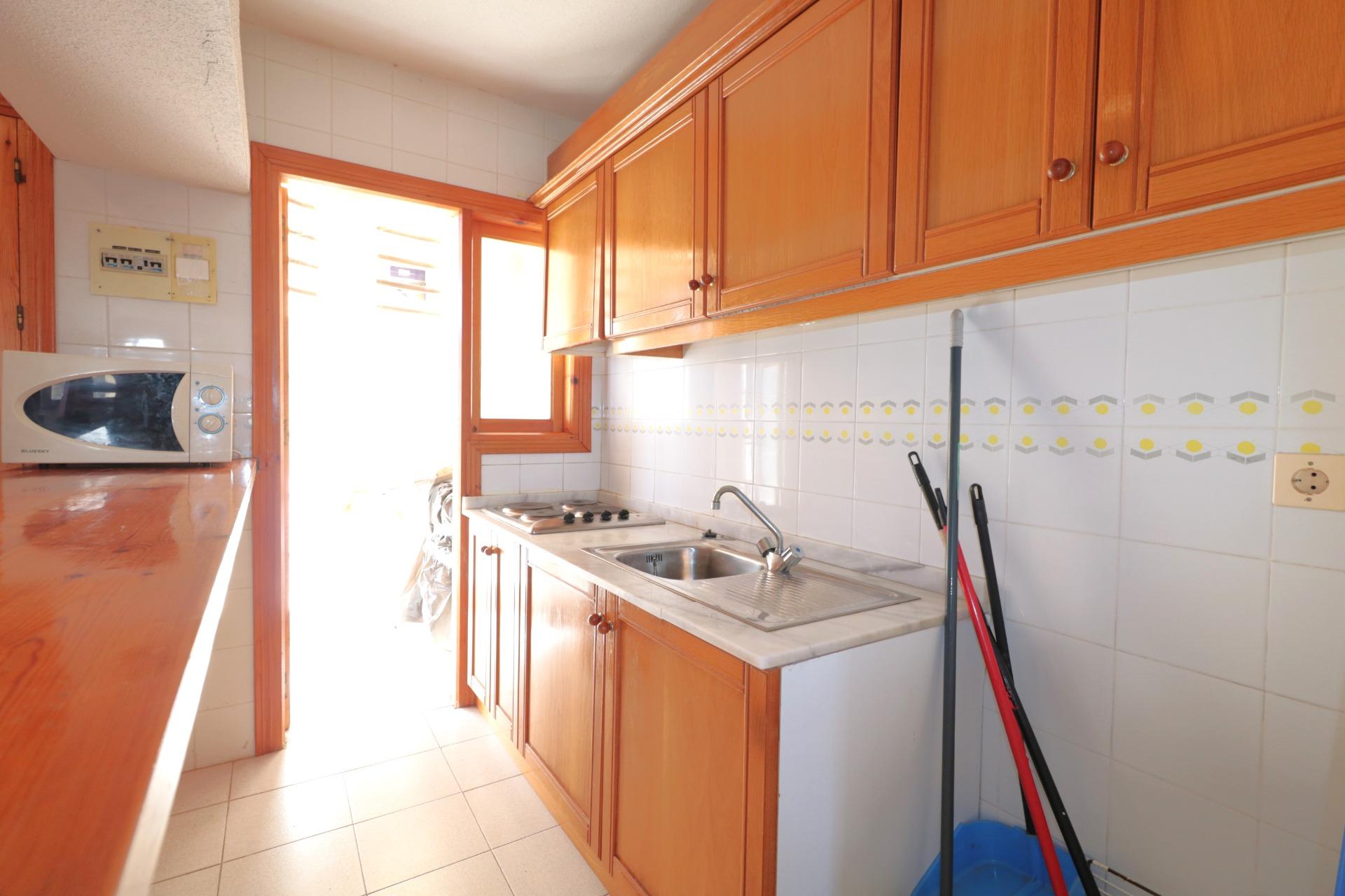 2 Bed, 1 Bath, ApartmentFor Sale, Torrevieja, Alicante