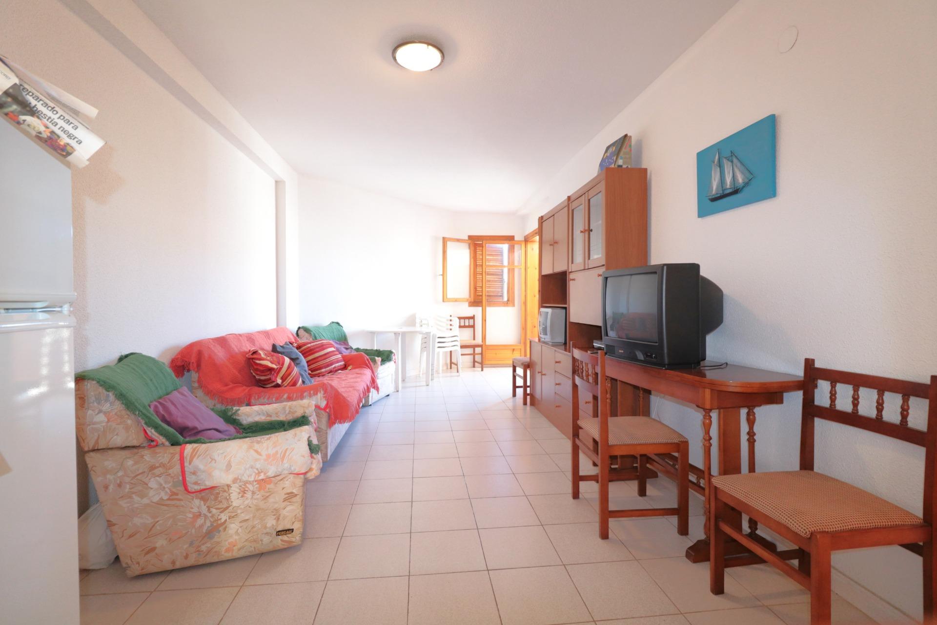 2 Bed, 1 Bath, ApartmentFor Sale, Torrevieja, Alicante