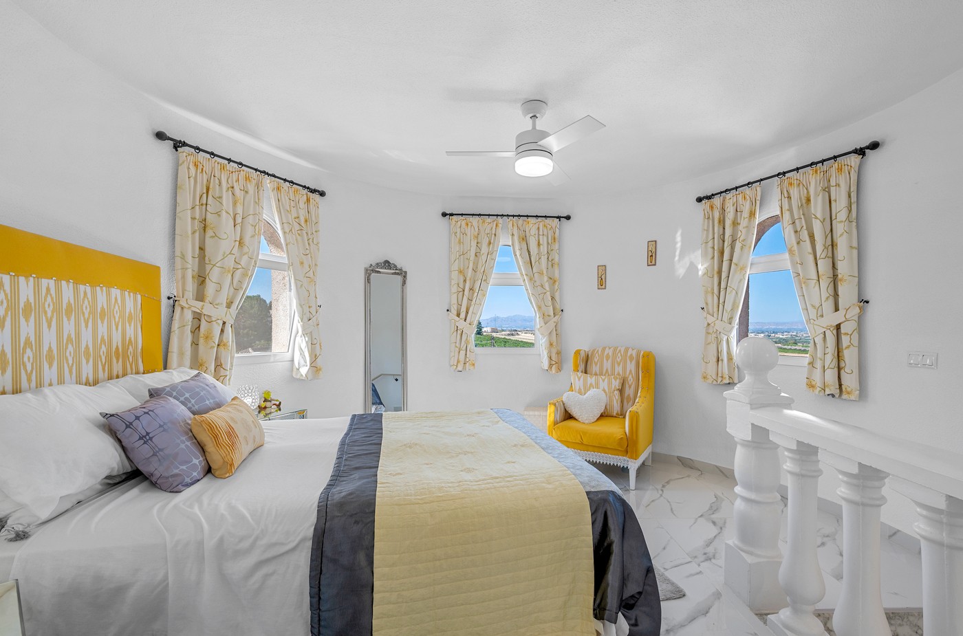 5 Bed, 4 Bath, HouseFor Sale, Almoradi, Alicante