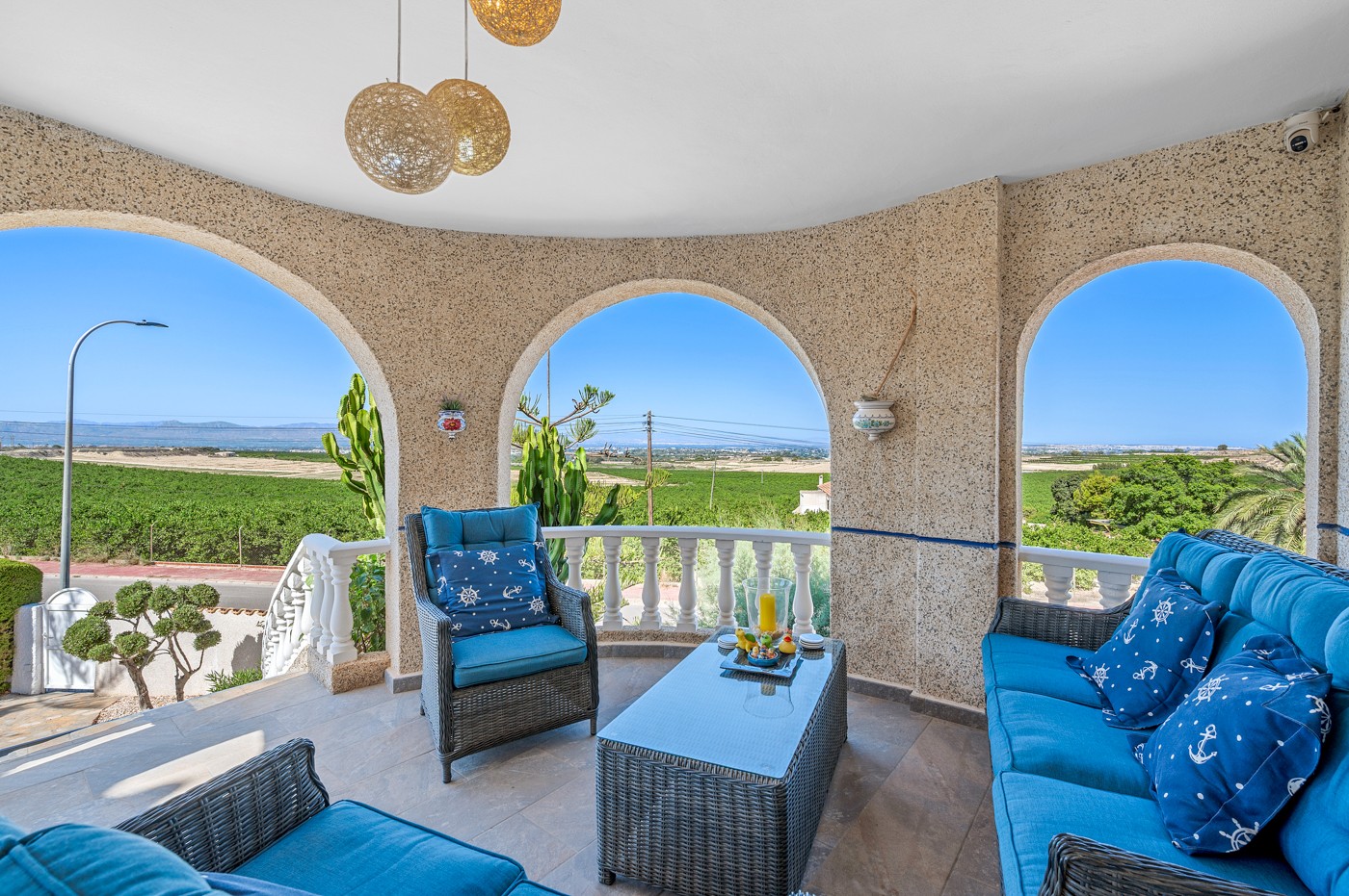 5 Bed, 4 Bath, HouseFor Sale, Almoradi, Alicante