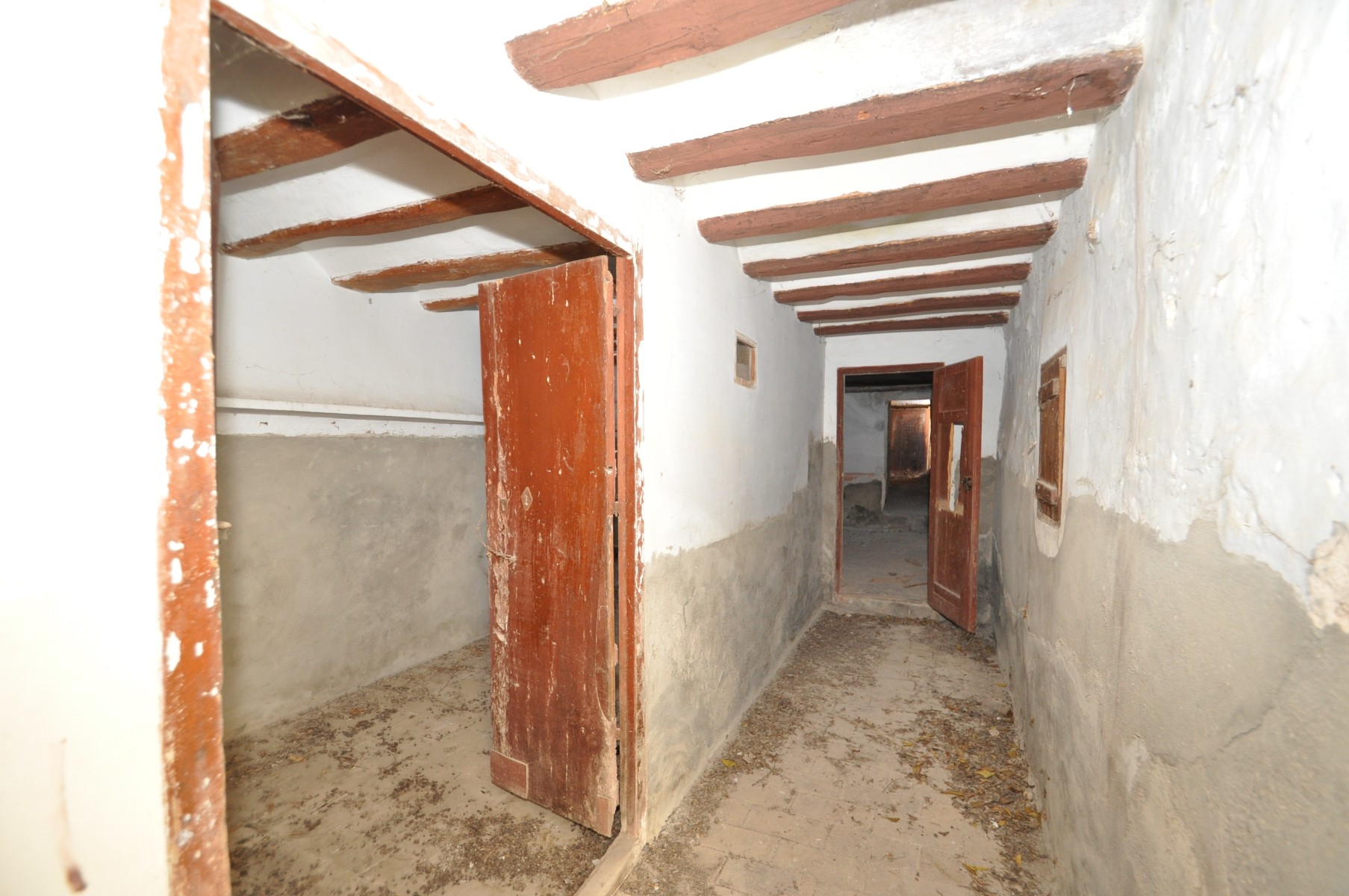 20 Bed, 4 Bath, HouseFor Sale, Villena, Alicante