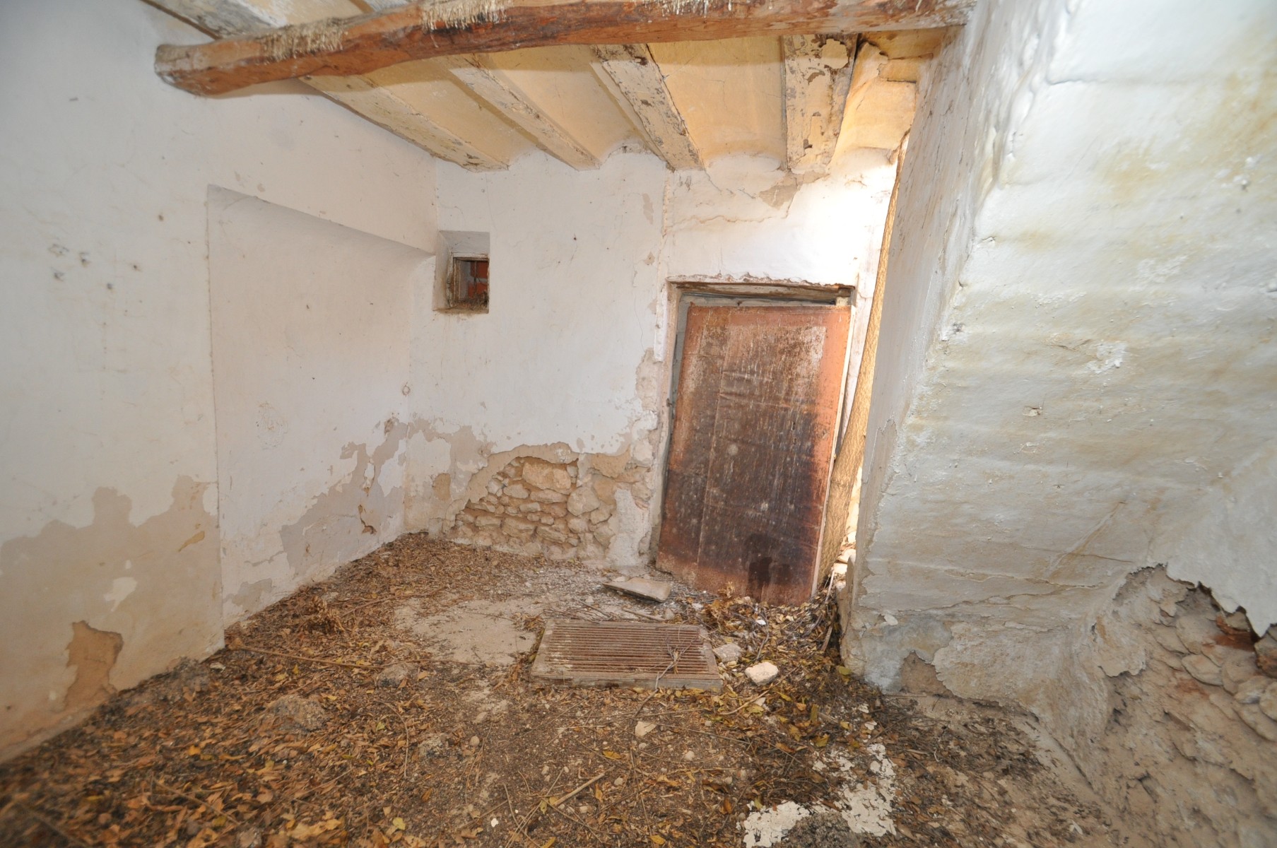 20 Bed, 4 Bath, HouseFor Sale, Villena, Alicante