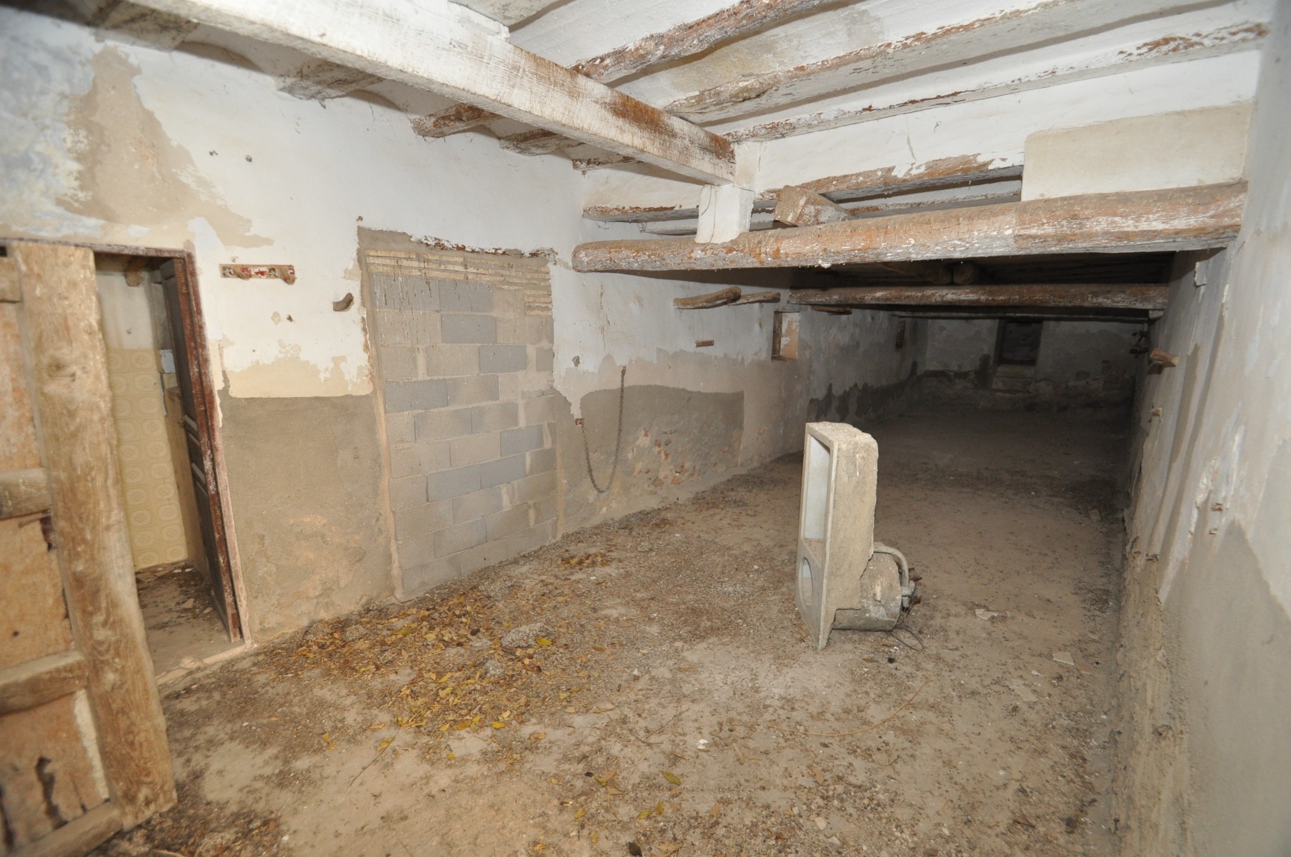 20 Bed, 4 Bath, HouseFor Sale, Villena, Alicante