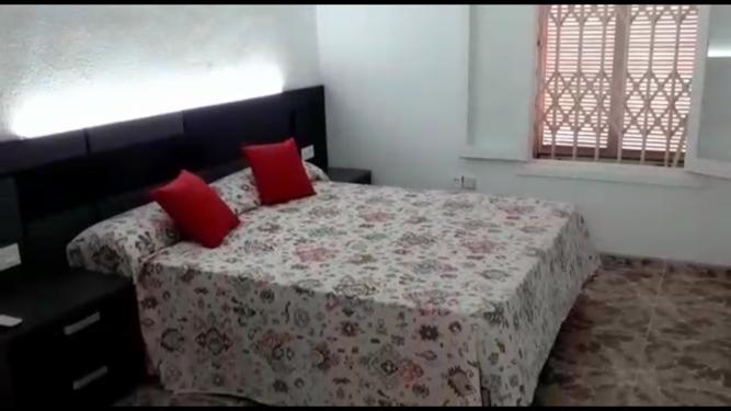 4 Bed, 2 Bath, HouseFor Sale, Torrevieja, Alicante