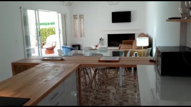 4 Bed, 2 Bath, HouseFor Sale, Torrevieja, Alicante