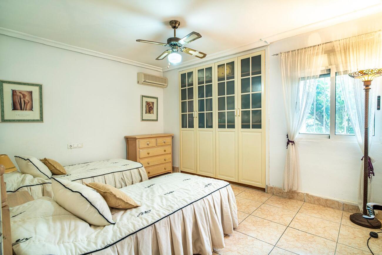 4 Bed, 4 Bath, HouseFor Sale, Orihuela, Alicante